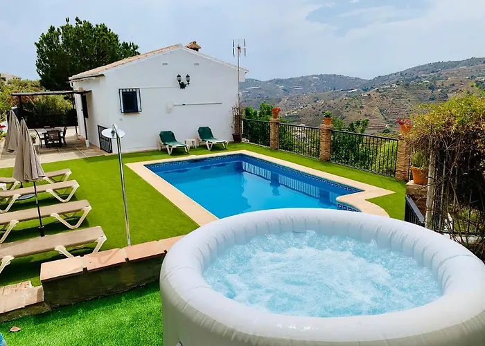 El Nido Frigiliana - Cortijo Rosalia